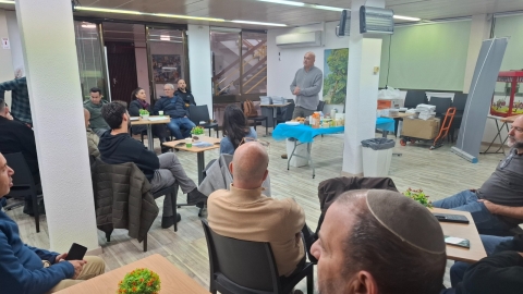 נעמה 1.jpg